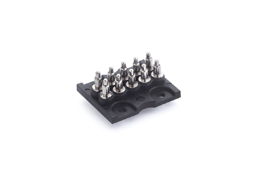 पिन के साथ टर्मिनल हैडर कनेक्टर