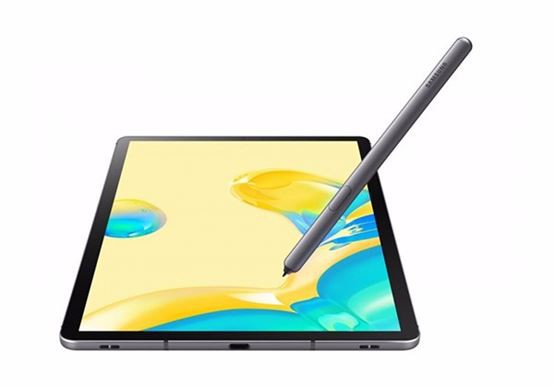 स्प्रिंग पोगो पिन कनेक्टर पोर्टेबल डिज़ाइन समस्या को कैसे हल करता है?