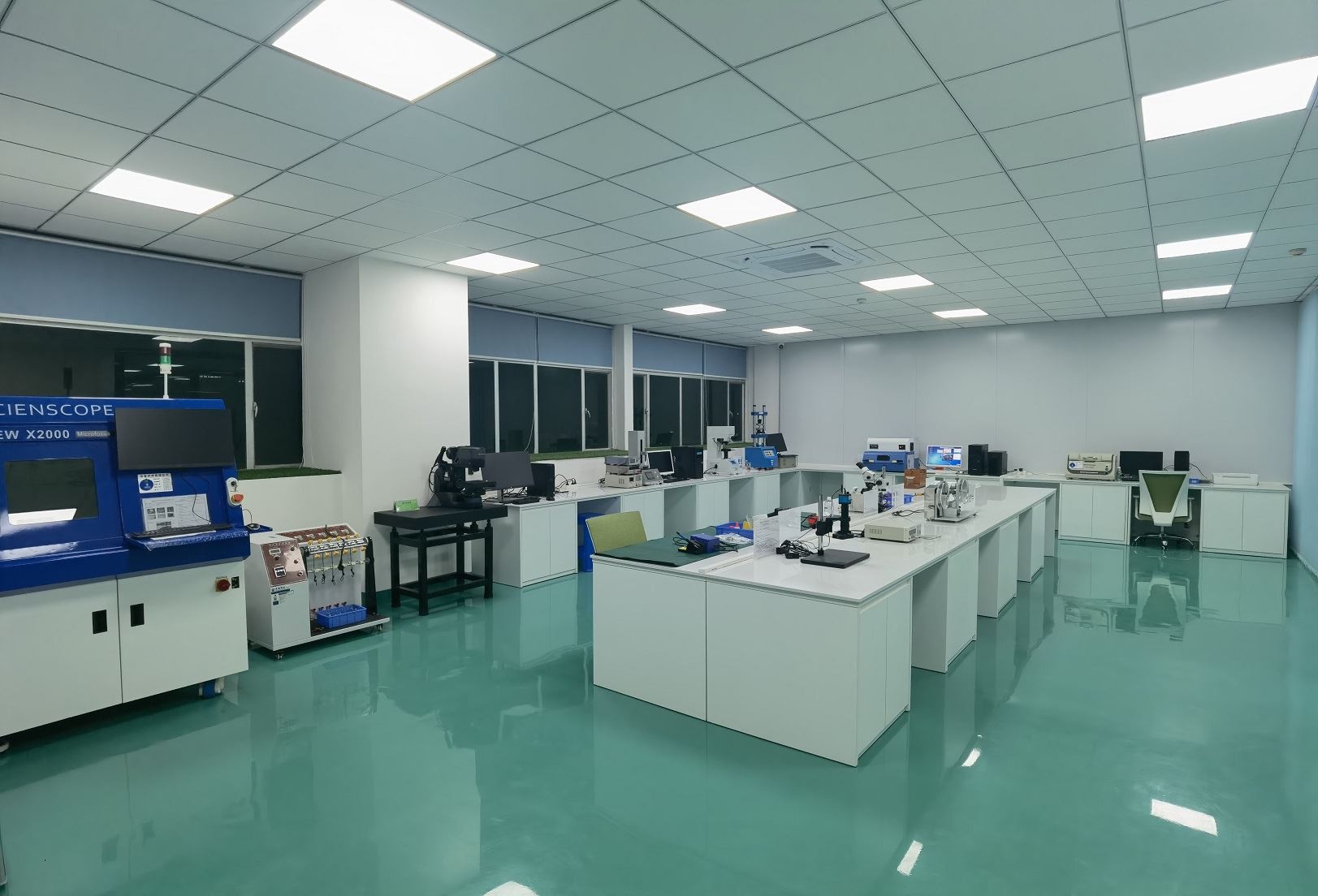 पोगो पिन अनुसंधान और परीक्षण प्रयोगशाला