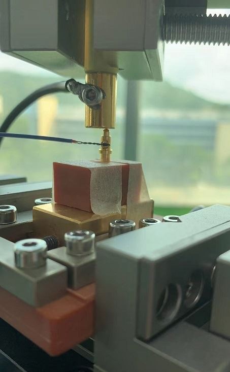 उच्च वर्तमान पोगो पिन परीक्षण