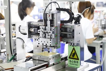 कैसे एक पोगो पिन निर्माता गुणवत्ता का न्याय करें